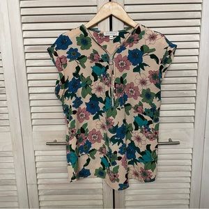 Blousology half zip light weight Summer floral blouse Size Small / Petite